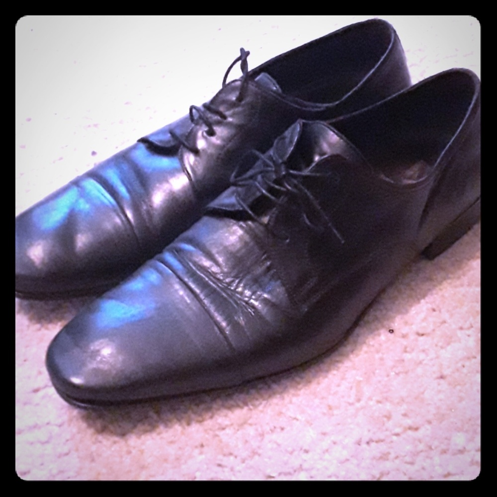 Tenucci Cap-Toe Leather Lace Up